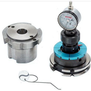 Ausrichten des Werkzeugmagazins mit Absteckvorrichtung